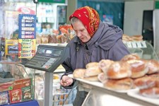 Владимир Поздняков: В России решили придумать для пенсионеров меню без мяса, рыбы и творога