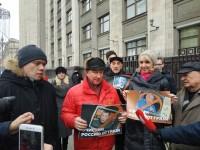 «Очищение от грязи начинаем с Москвы». Коммунисты провели акцию протеста против лживых журналистов