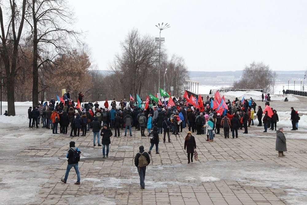 В Ижевске прошел митинг против «завода смерти» в Камбарке